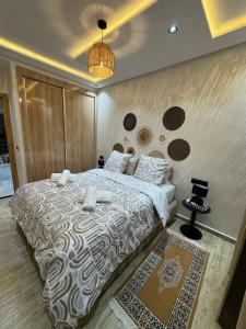 Aliyah Apartment - Cozy Modern Stay in Fez
