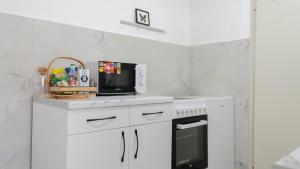 The Pine Apartment