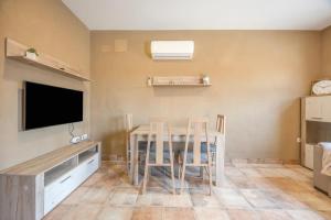 Hacienda El Legado - Guest House Piscina WiFi & Relax junto a Golf Campano Chiclana