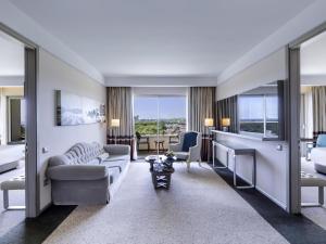 Rixos Premium Belek - The Land of Legends Access