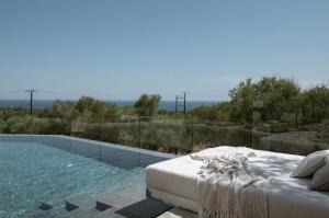 Elegant Zakynthos Villa Steps from the Sea
