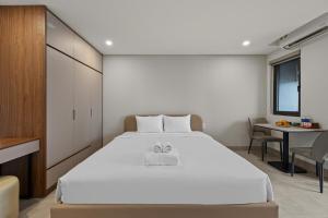 Hampton Danang Central Apartment
