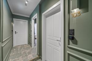 HOME1 - Lumes Boutique Hotel