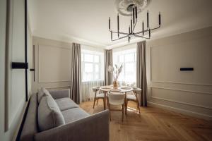 Premium Apartment with Daugava River View