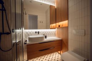 Premium Apartment with Daugava River View