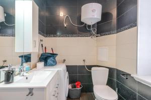 Chorzów Charming Apartment by BookingHost