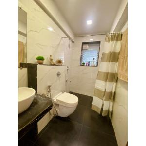 Modern 2bed Bandra AreaParkingUnit 2