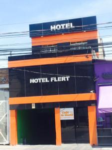 Hotel Flert Santana