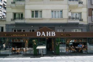 DAHB Luxury Apartments in Talimhane
