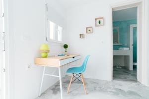 Almond Deluxe Suite