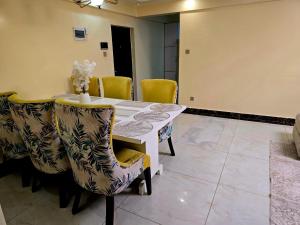 Astra 2 bedroom