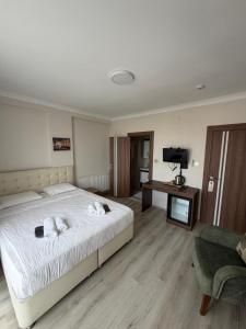 LUXOR RESIDENCE