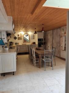 maison d hôte ferme maraîchine bord de rivière