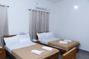 Chippy Resorts Courtallam