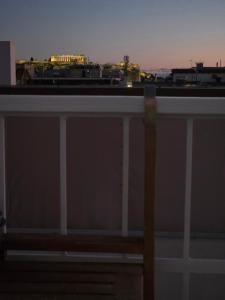Athens City Center Gem-Acropolis View-Bright Spacious Flat