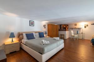 GuestHost - Loft della Rosa Bianca
