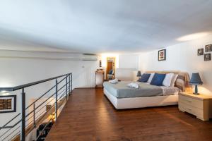 GuestHost - Loft della Rosa Bianca