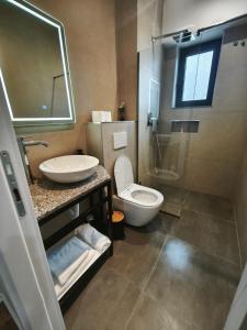 Velia Rooms