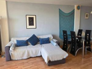 Oceanfront Penthouse, Playa San Juan