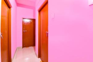 Hotel O Lotus Homestay