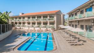 Karras Grande Resort