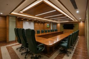 Hotel Park Tree Igi Airport Delhi - With Free Airport Pick Up or Drop