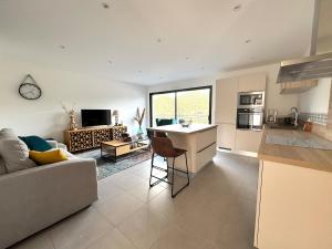 Appartement Plage Agosta vue maquis
