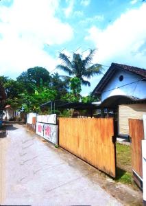 Kasutapan Homestay Sleman 2BR 2PB Free Parking
