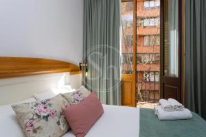 Urban Comfort Stay near Passeig de Gràcia