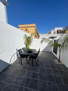 Apartamentos Canoa centro y playa