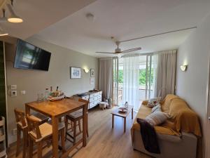 Sorrafina, Escapada relax & piscina a lEstartit
