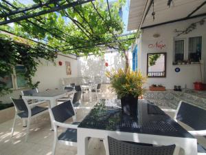 Nese Otel
