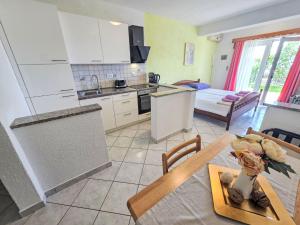 Apartment Wohnung für 2 Personen by Interhome