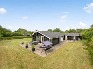 Holiday Home Blesse - 500m to the fjord by Interhome
