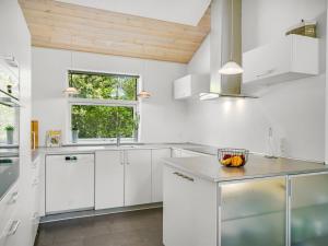 Holiday Home Ahto - 600m to the fjord by Interhome