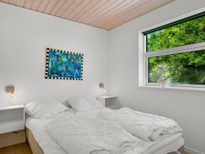 Holiday Home Ahto - 600m to the fjord by Interhome