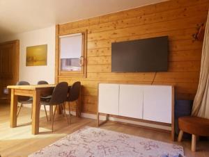 Beautiful Apartment with views of Mont Blanc