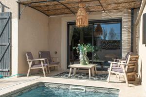 Maison Alba Elegant Home with pool
