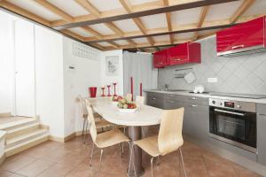 Captivating Loft in Prime Location near Colosseum