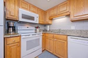 Phoenix V 216 condo