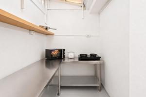Japandi 2BR House near UP, Ateneo & Maginhawa