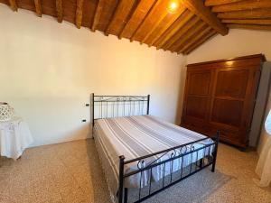 Casa Costanza