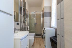 Xenia Milano - 2 room apartment in Via Serio 2