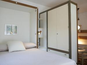 Studio Palazzo Landfogti Studio by Interhome