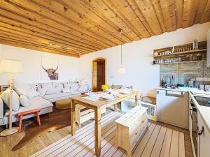Apartment Apartment 5 by Interhome