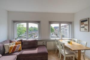 Job Baster Kraanplein - De Goudvis