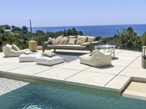 Villa Luxury – Trullo dei Silvi by Interhome
