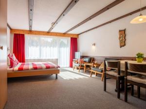 Apartment Haus Azur by Interhome