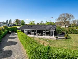 Holiday Home Therkil - 50m from the sea by Interhome