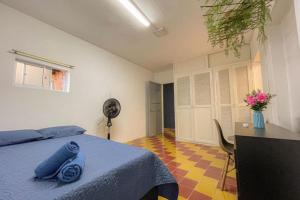 Casa Encanto hotel a 2 min de Laureles